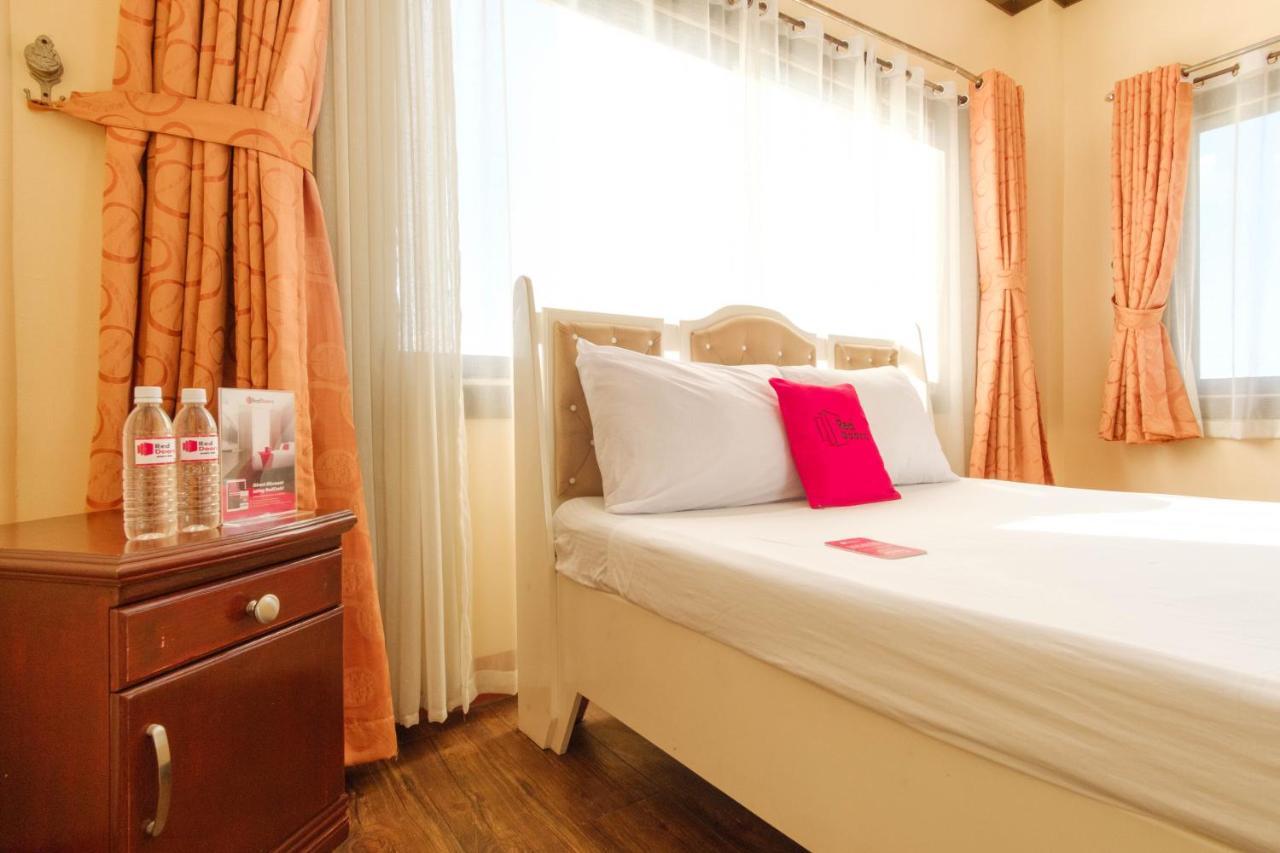 Reddoorz Plus @ Seaborne Hotel Subic Zambales Екстер'єр фото